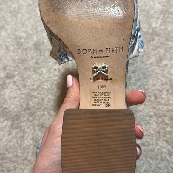 Antonio Melani Born on Fifth Amy Bird Pleated Leather Dress Sandals - Picture 7 of 13